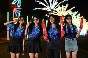 BIB: 
                            <button type="button" onclick="openModal(23705443)" class="btn btn-primary btn-sm float-right btn-popup" data-toggle="modal" data-target=".modal-high-quality">
                        <i class="fas fa-shopping-cart"></i> Add to Cart
                    </button>
                                            <button type="button" onclick="isThisMe(23705443, true)" class="btn btn-success btn-sm float-right btn-popup btn-isme hidden" data-toggle="tooltip" data-placement="bottom" title="นี่คือรูปของคุณใช่ไหม คลิกที่นี่เพื่อเอาเข้าอัลบั้ม">
                        <i class="fas fa-plus"></i> Add to album
                    </button>
                    <button type="button" onclick="isThisMe(23705443, false)" class="btn btn-warning btn-sm float-right btn-popup btn-isnotme hidden">
                        <i class="fas fa-ban"></i> Remove from album
                    </button>